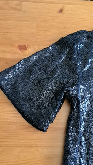 Top negru cu paiete, H&M, XS, nou fara eticheta