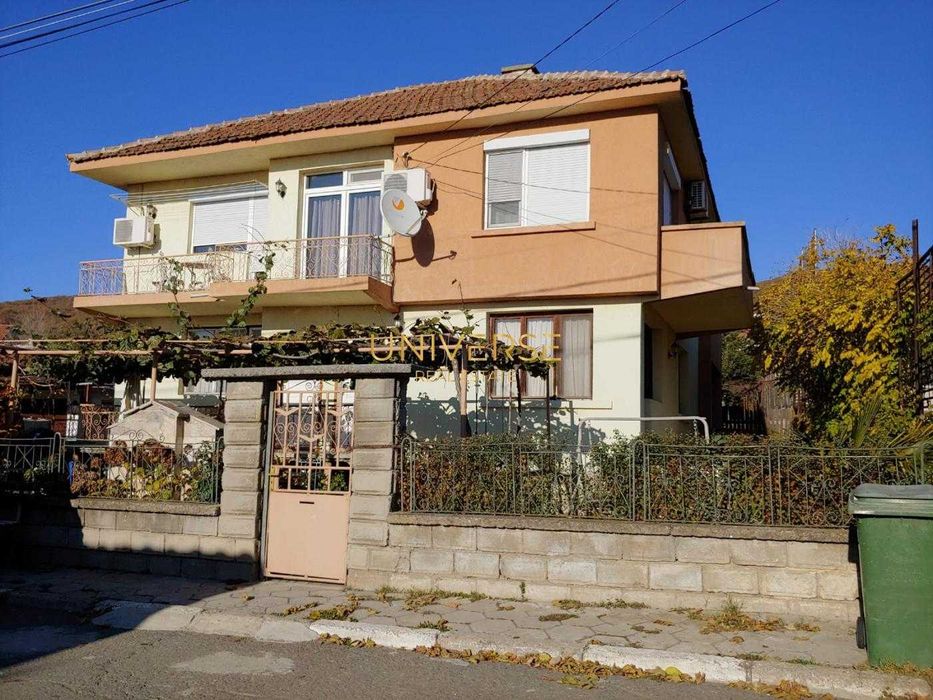 Продава се Къща в с. Кошарица, Област Бургас - 350 кв.м за 772 €/кв.м - Снимка #2