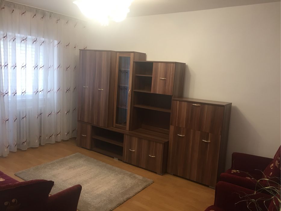 Inchiriez apartament doua camere in marasti