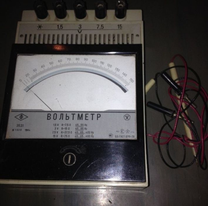 Точный Вольтметр от 1,5-15 вольт