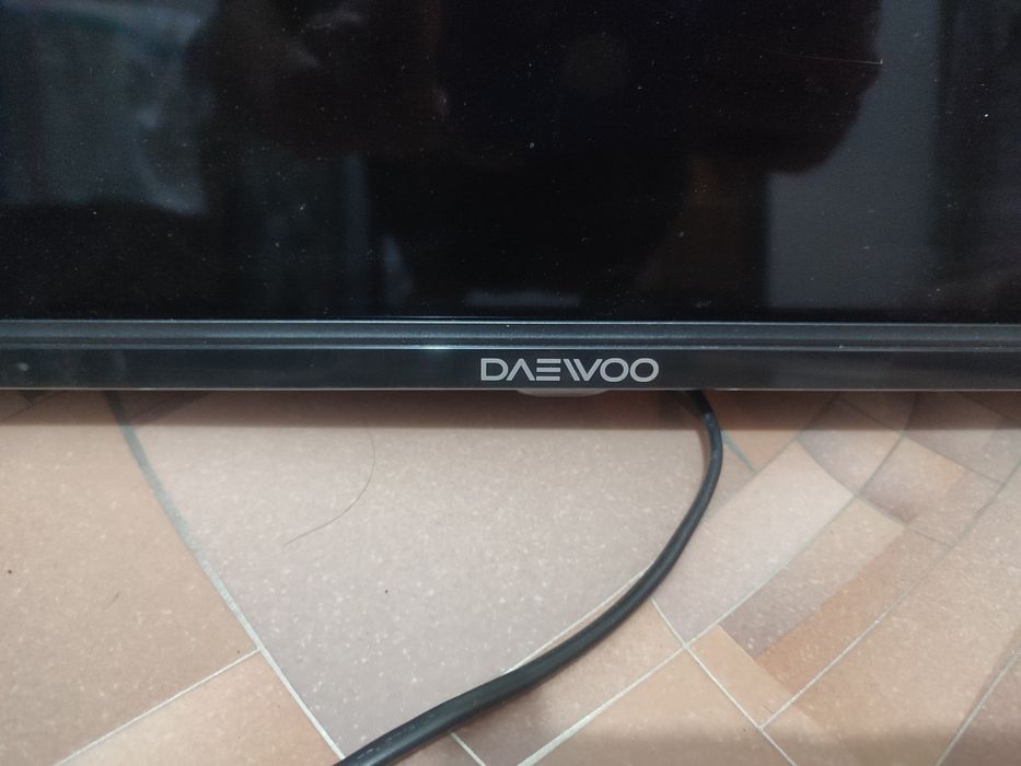 Продам телевизор