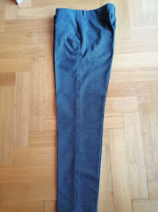 Armani Jeans панталон размер М, памук и др. примеси.