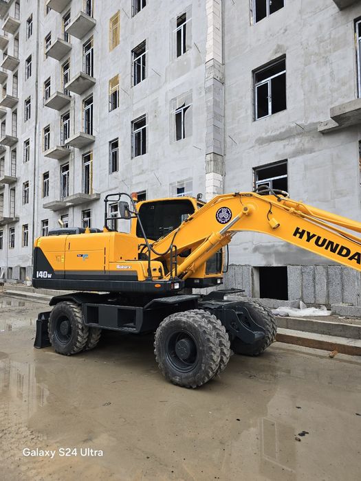 Ekskavator sotiladi!!!