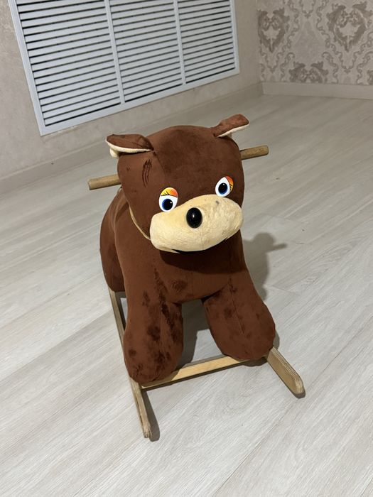 Медведь качалка для ребенка