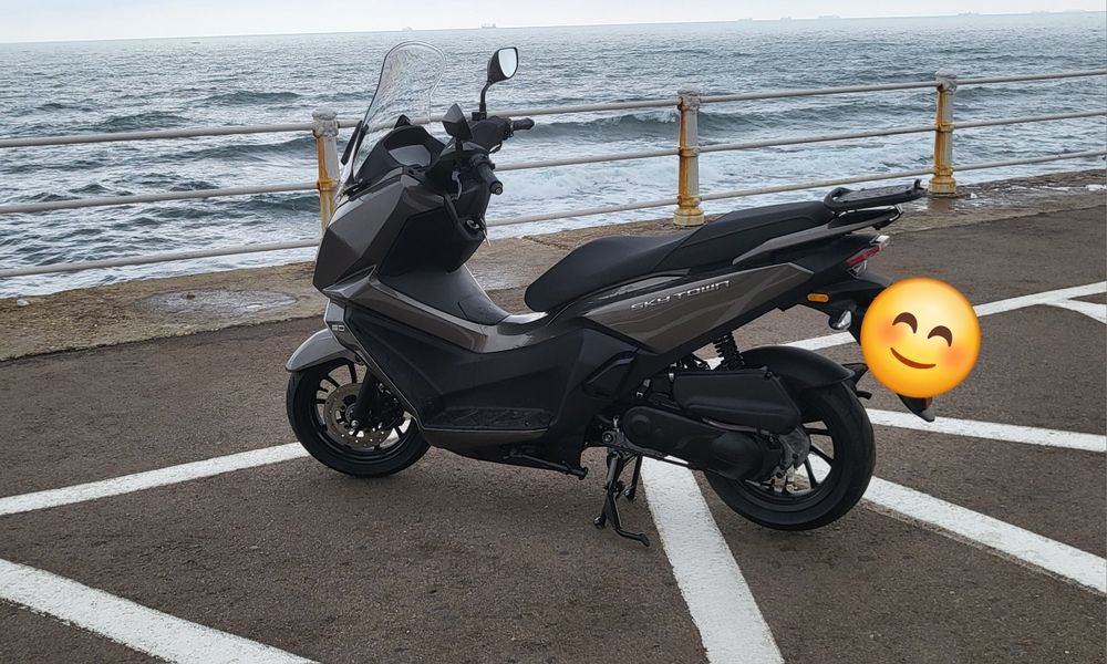 Inchiriez Scuter / Rent a Scooter