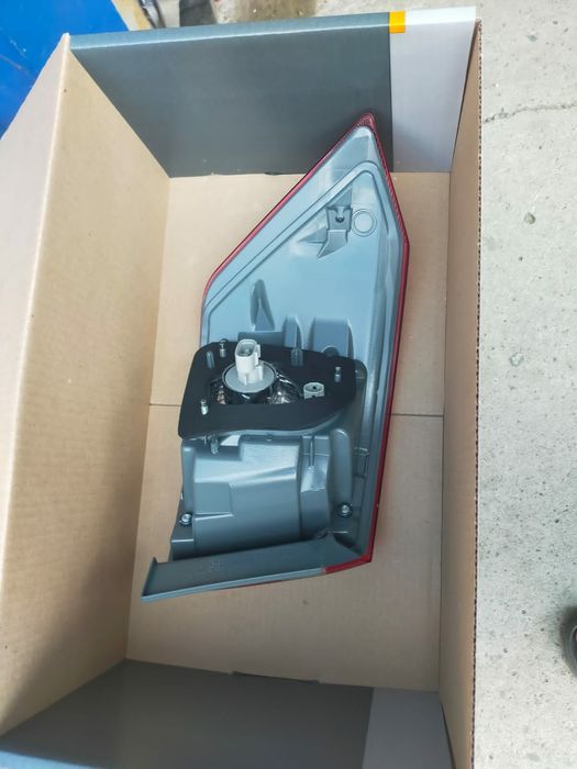 Фонари задний Лада Веста оригинал