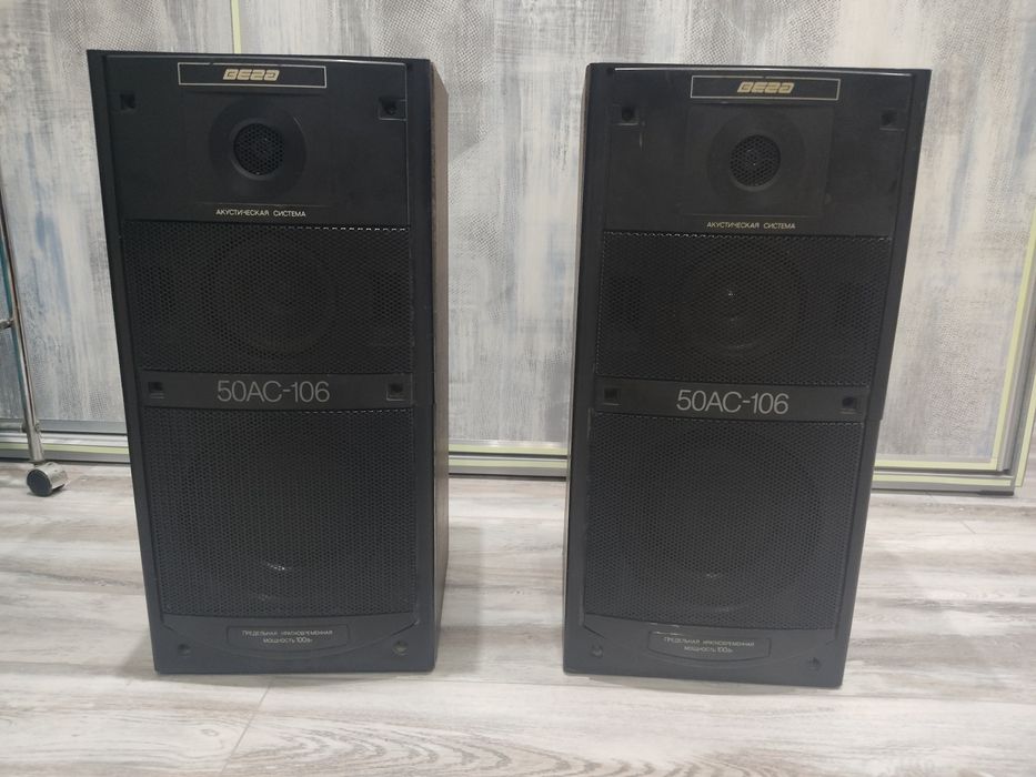 Продаются колонки Вега