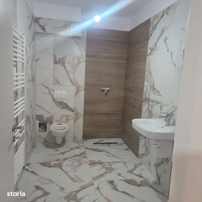 Apartament  2 camere Tractoru ,bloc nou!