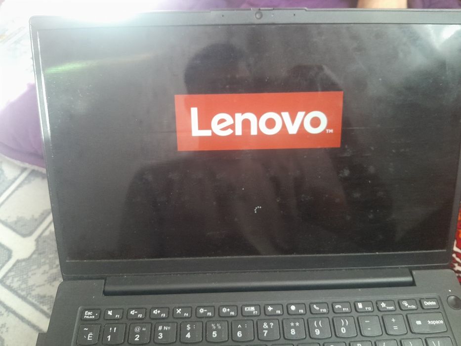 Lenovo rizen 5 mini noutbook