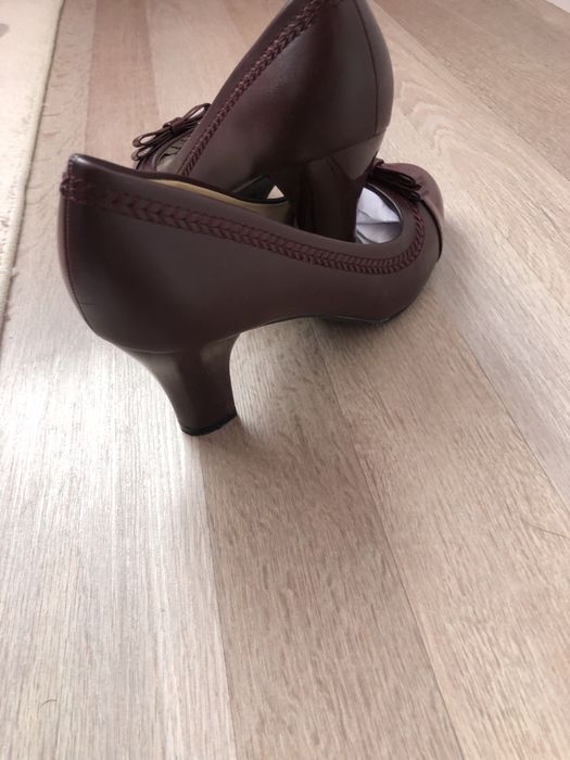 Дамски обувки