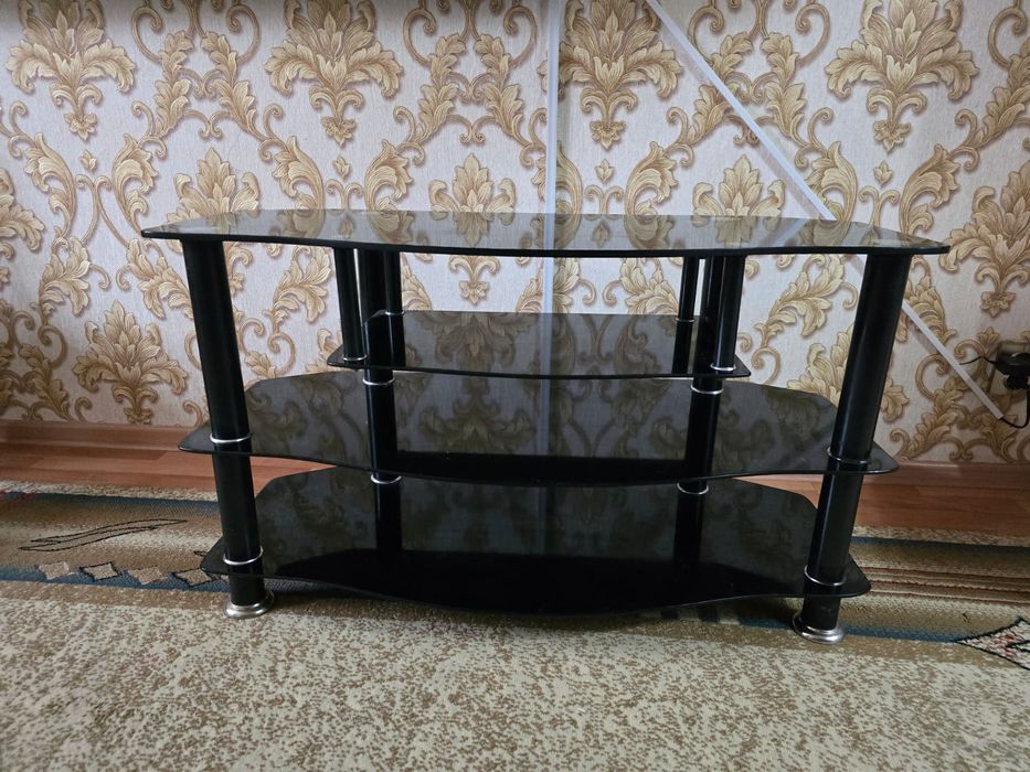 Продам подставку на телевизор