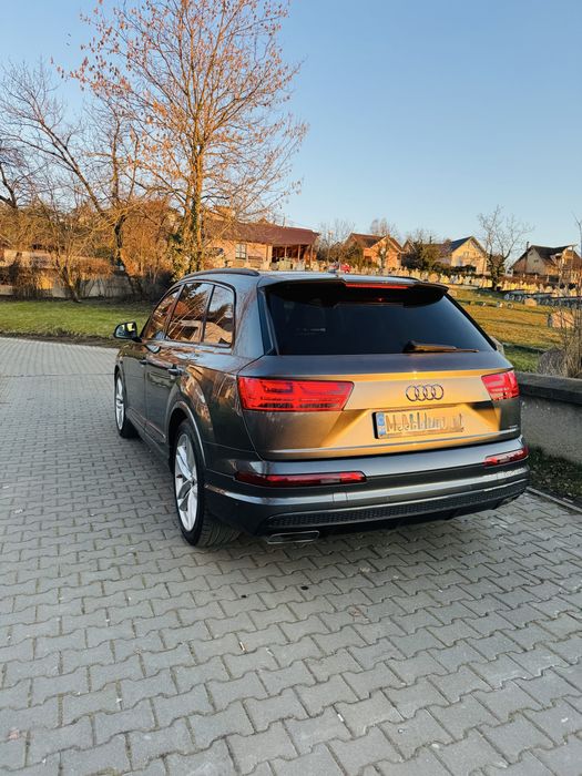 Audi Q7 2017 S line