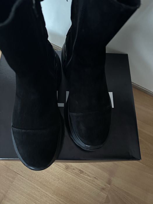 Дамски боти естествен велур Nuwe