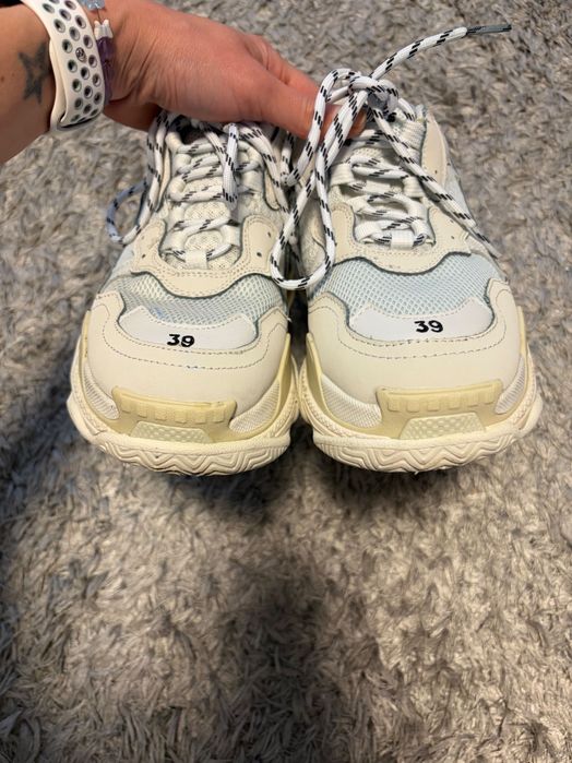 Balenciaga triple S