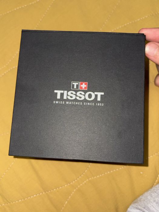 Часы от компании tissot