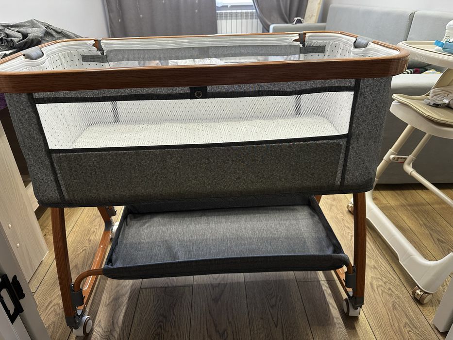 Продаю Кроватку манеж