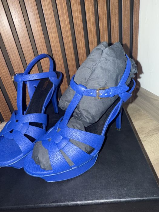 Високи обувки на ток saint Laurent