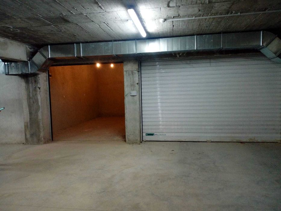 Дава се под наем Гараж / Паркомясто в Пловдив, Христо Смирненски - 23 кв.м за 76.5 € - Снимка #1