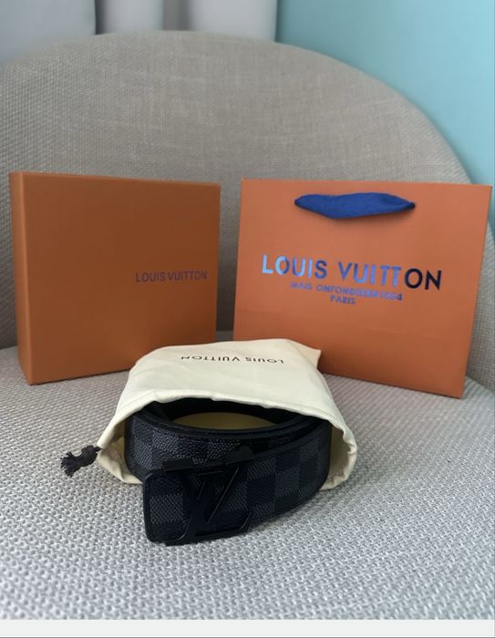 Louis Vuitton колан 115 см – пълен комплект, отлично състояние