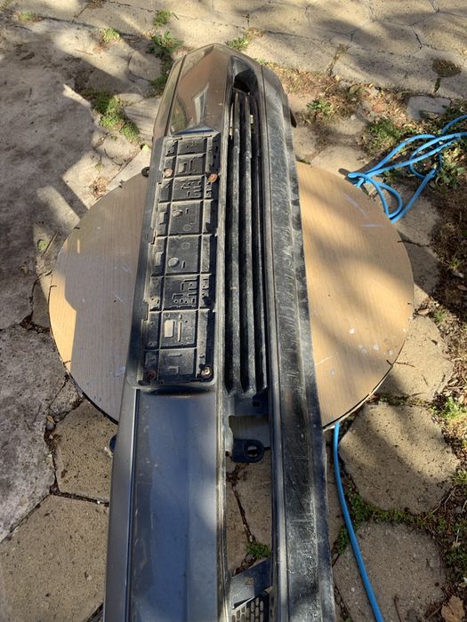 предна броня за Mercedes w202 Мерцедес 202