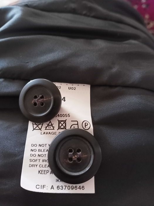 Продам женский костюм - жакет и брюки.