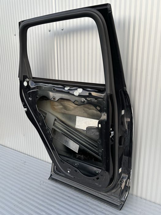 Usa st spate vw Touareg 7P Reparata  2011-2015
