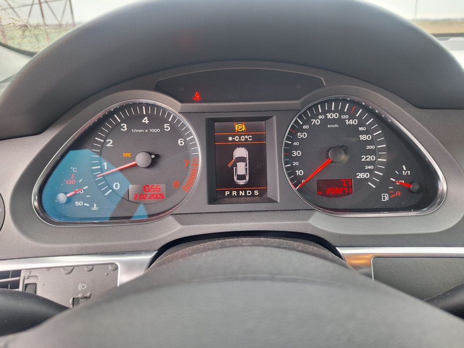 Vând Audi A6 C6 2005