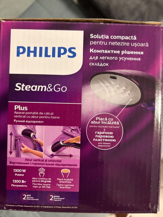 Уред за вертикално гладене с пара Philips Steam&Go GC363/30