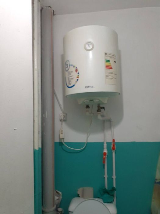 Чирчик шахар 3 м/р 1х Нархи 20.000$ Паспорт ва бош толов билан Ипотека