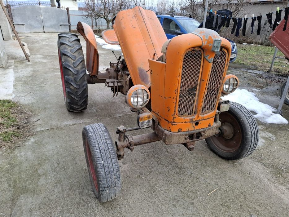 ‼️ Vând tractor  445 clasic și Fiat 312 în 4 pistoane ‼️