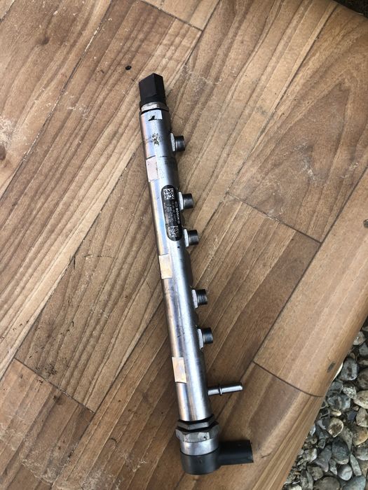 Vand piese bmw f10 2l 184 cai