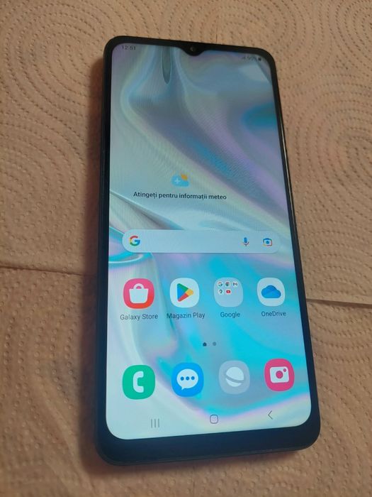 Vând Samsung A12