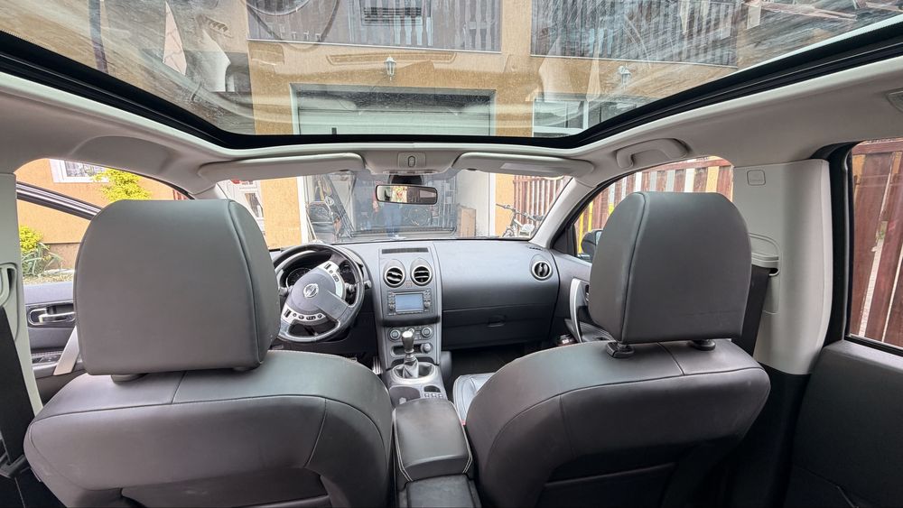 Nissan Qashqai 2011 | Panoramic | Îngrijită