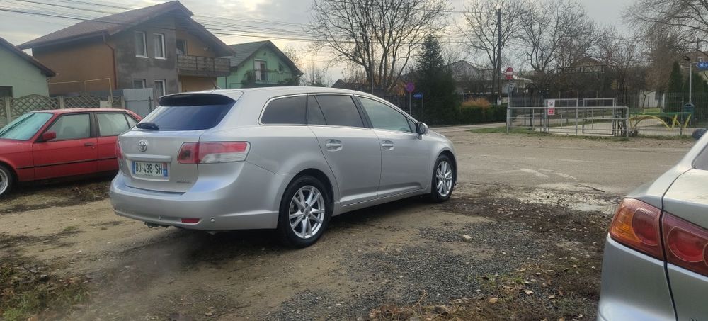 Toyota avensis 2.0 diesel