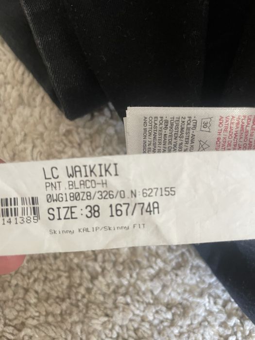 Blugi gravida LC Walkiki negri