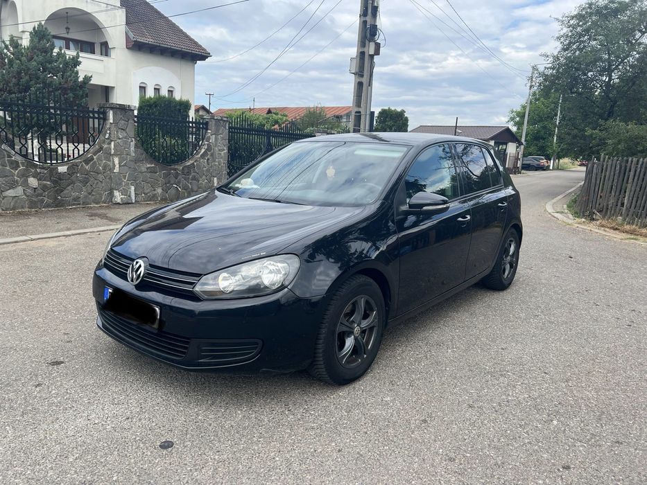 Vand Golf 6-5500€ usor negocibil