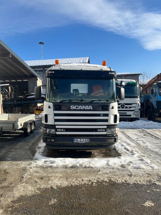 Scania  124L 420