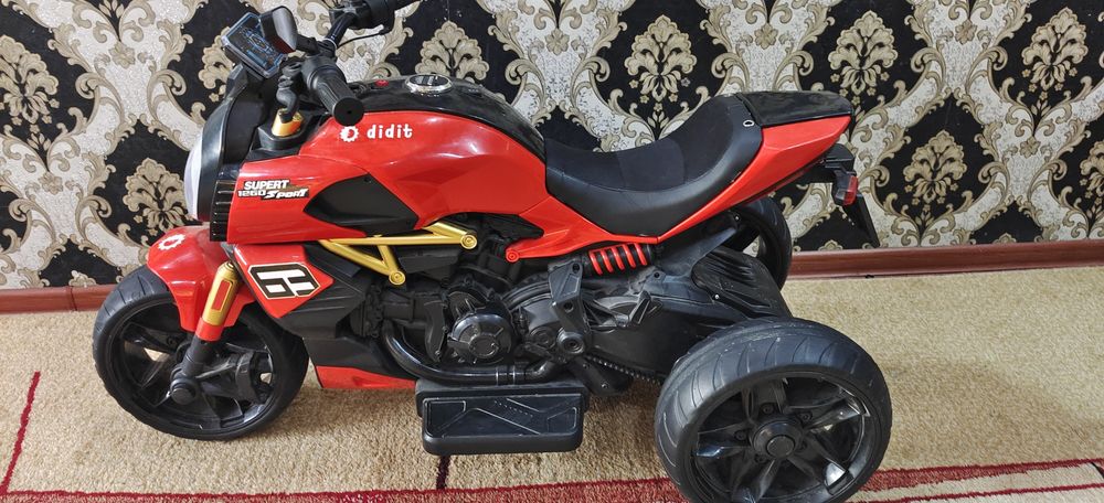 Детский электромотоцикл DIDIT.