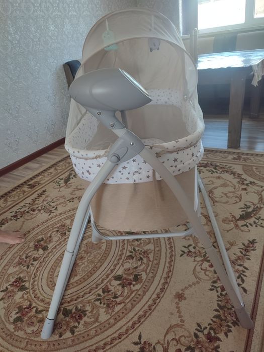 Кровать качалка.