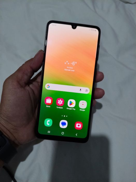 Самсунг А 33 телефон