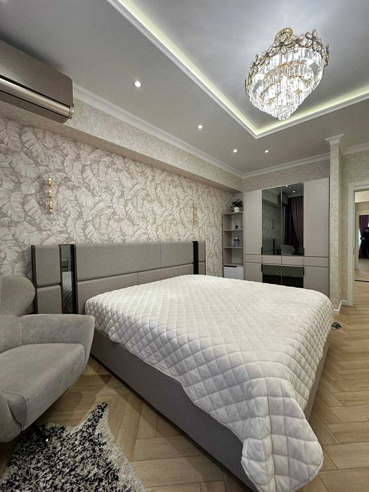 Новостройка 2/4/9 на Циалковском, 64 м² с мебелью