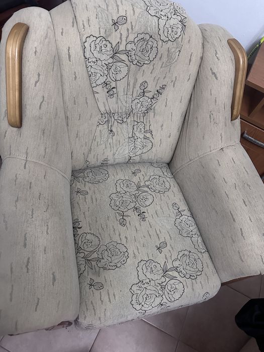 Canapea extensibila cu doua fotolii