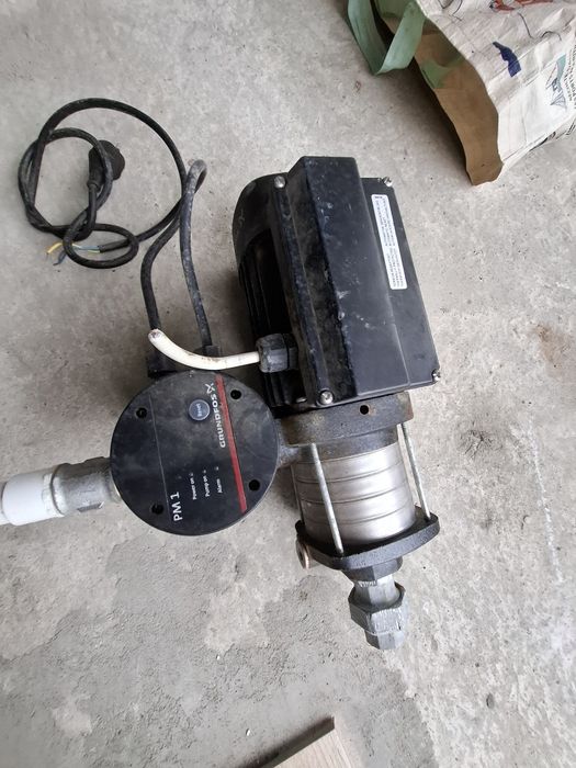 Помпа grundfos ..