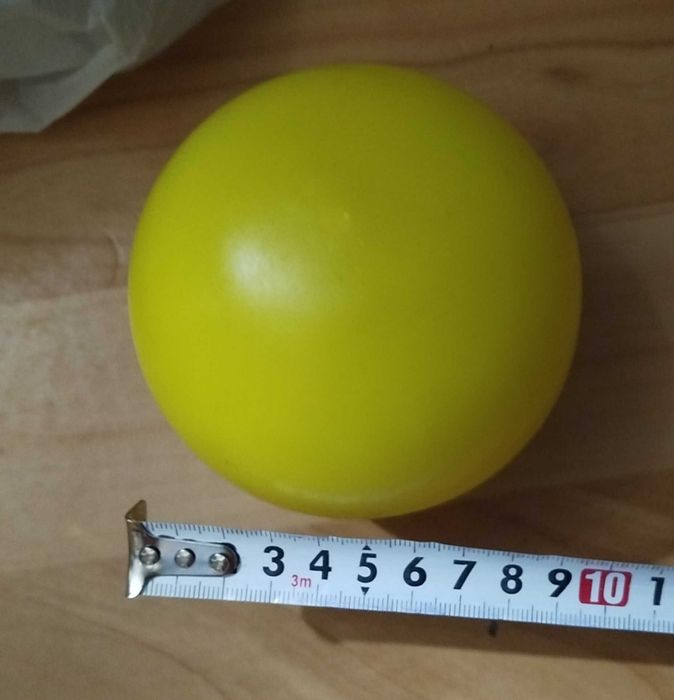 Большие яйца вкладыши от киндер игрушек