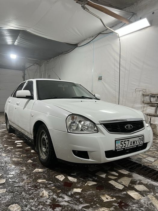 Продам приору ВАЗ