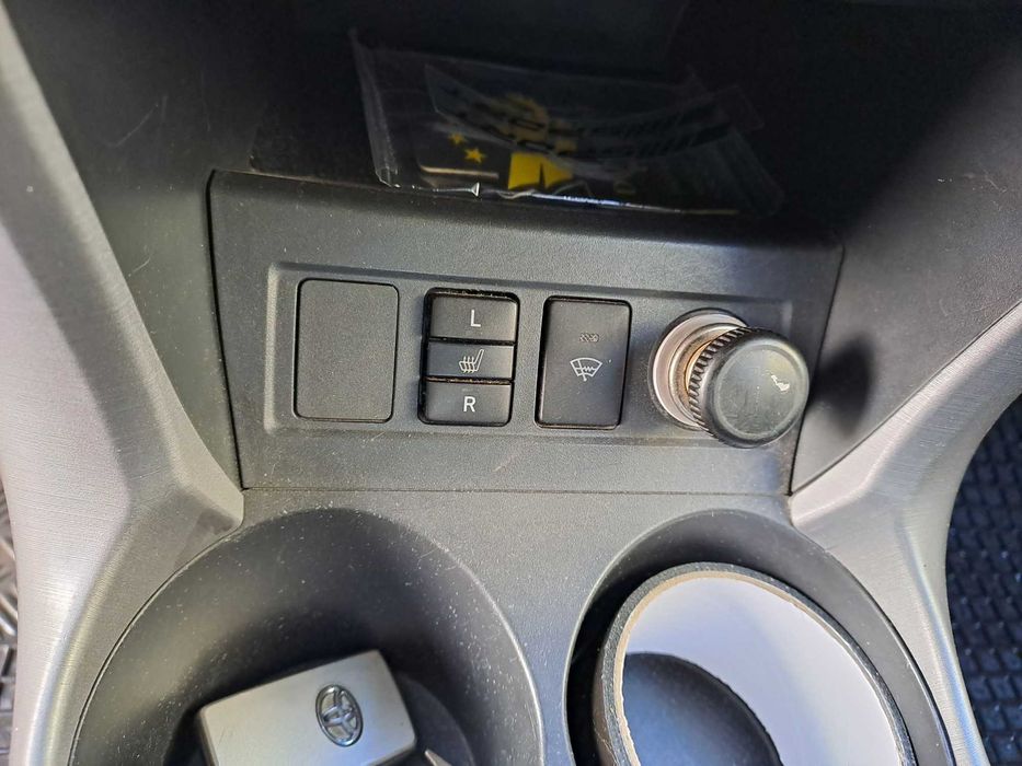 Тойота Рав 4 2.2 177кс