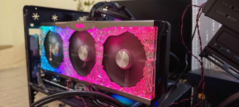 Продавам: Palit RTX 3070 Ti 8gb Gamerock OC