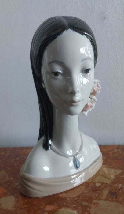 Старинни Статуетки