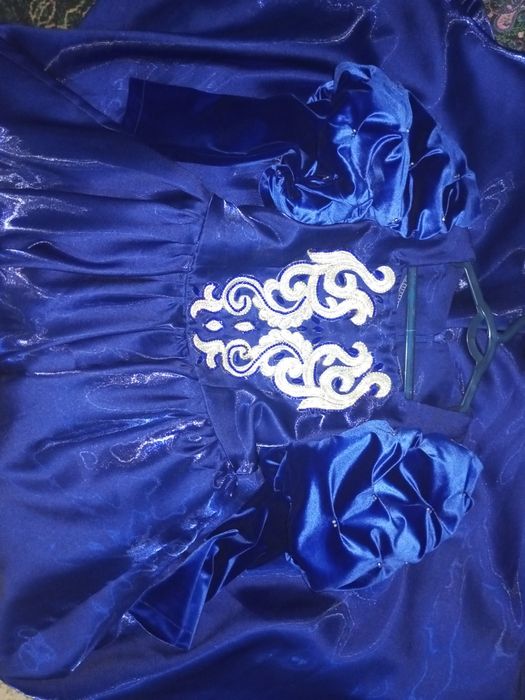 Toy bayramlar uchun koylak