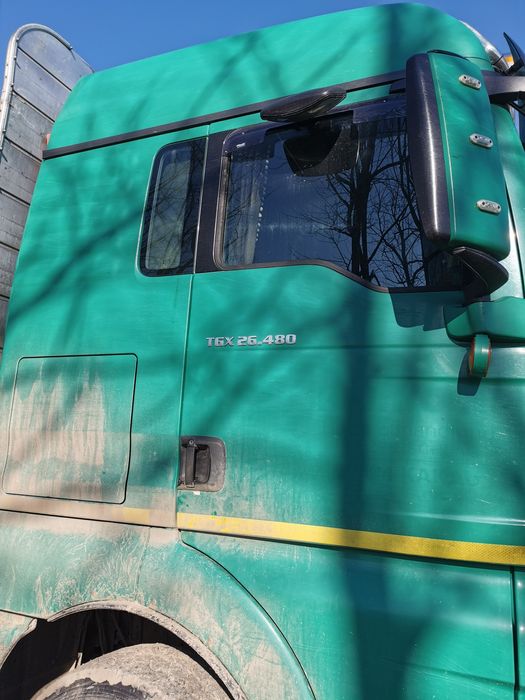 Man TGX 26.480 cu Macara cu graifer lemne